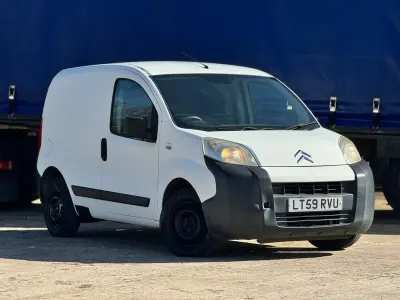 Używany Citroën Nemo 70 KM (51 kW) 2009 Biały Minivan