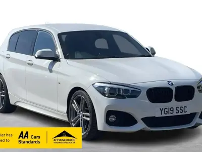 Used BMW 118 Efficient Dynamics 134 HP (98 kW) 2019 White Hatchback