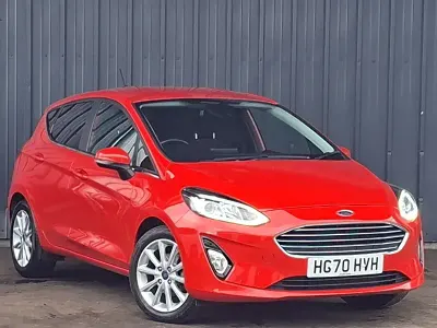 Used Ford Fiesta Titanium 95 HP (69 kW) 2021 Red Hatchback
