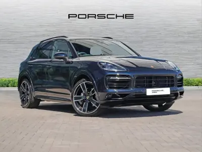 Używany Porsche Cayenne 456 KM (335 kW) 2022 Niebieski SUV
