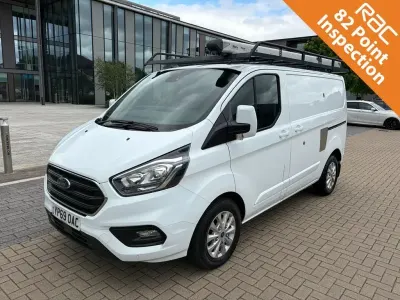 Used Ford Transit Custom Limited 130 HP (95 kW) 2019 White Van