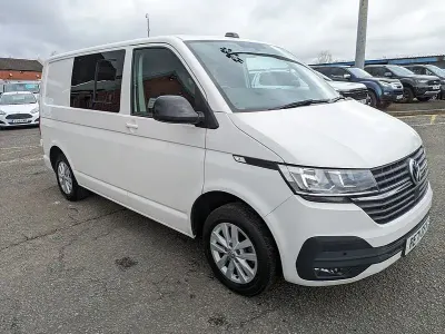 Begagnad VW Transporter Highline 2021 Vit Van
