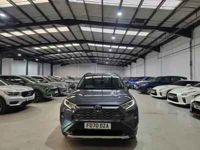 Begagnad Toyota RAV4 Hybrid