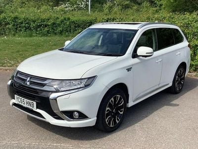 Mitsubishi Outlander P-HEV