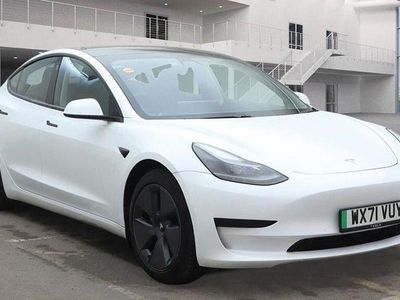 Used Tesla Model 3 Standard Range Plus 366 kW (498 HP) 2021 Sedan