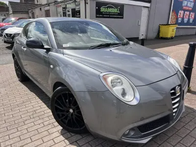 Used Alfa Romeo MiTo Distinctive 120 HP (88 kW) 2013 Grey Hatchback