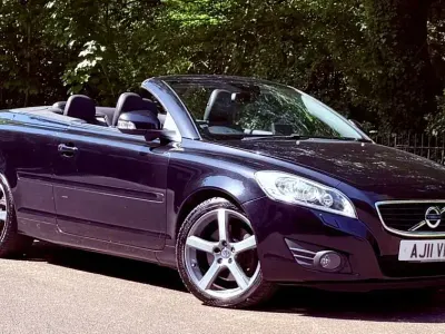 Used Volvo C70 SE Lux 230 HP (169 kW) 2011 Black Cabriolet