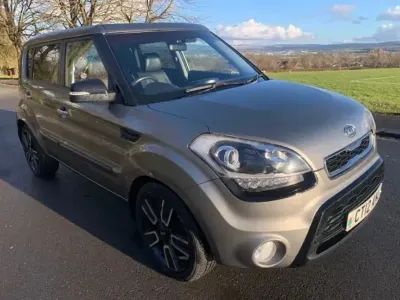 Usado Kia Soul 126 CV (92 kW) 2012 Plateado SUV