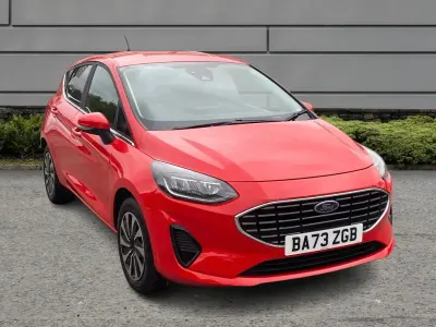 Used Ford Fiesta Titanium 99 HP (72 kW) 2023 Red Hatchback