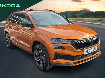 New Skoda Karoq SportLine 190 HP (139 kW) 2025 Orange SUV