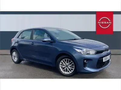 Begagnad Kia Rio 83 HK (61 kW) 2019 Blå Halvkombi