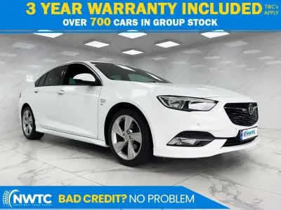Używany Vauxhall Insignia Sport 2018 Biały Hatchback