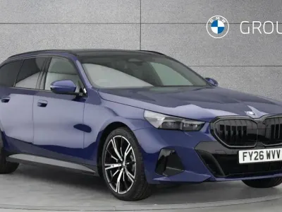Used BMW 520 M Sport 208 HP (152 kW) 2026 Phytonic blue Estate