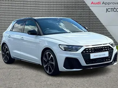Used Audi A1 Black Edition 108 HP (79 kW) 2023 White SUV
