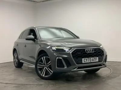 Used Audi Q5 S-Line 200 HP (147 kW) 2024 Grey SUV