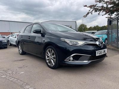 Toyota Auris Hybrid