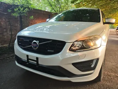 Used Volvo XC60 R-Design 2014 White SUV