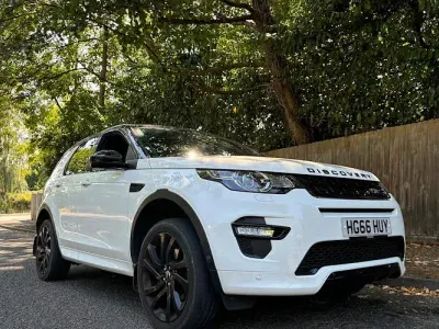 Used Land Rover Discovery Sport HSE Dynamic 179 HP (131 kW) 2017 White SUV
