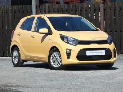 Begagnad Kia Picanto 66 HK (48 kW) 2023 Gul Halvkombi