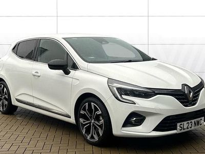 Used Renault Clio V Techno 145 HP (106 kW) 2023 White Hatchback