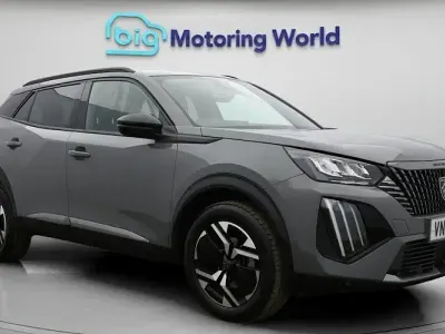 Used Peugeot 2008 Allure 131 HP (96 kW) 2024 Grey SUV