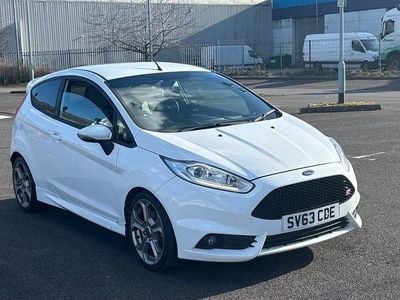 Used Ford Fiesta ST 2013 White Hatchback