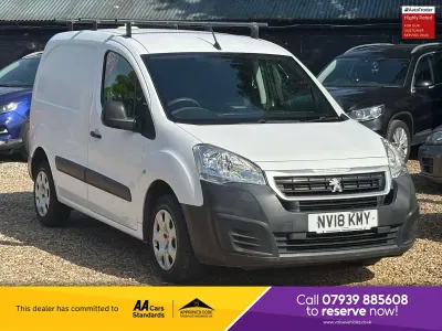 Used Peugeot Partner 2018 White