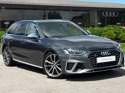 Used Audi A4 Design 341 HP (250 kW) 2020 Grey Estate