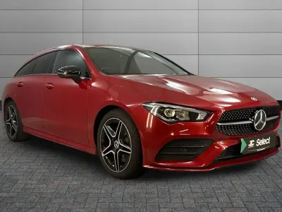 Used Mercedes CLA200 Executive 161 HP (118 kW) 2022 Red Estate