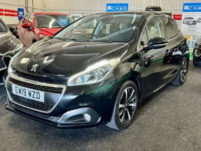 Used Peugeot 208 S 82 HP (60 kW) 2019 Black Hatchback
