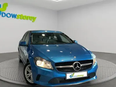 Used Mercedes A180 Executive 109 HP (80 kW) 2017 Blue Hatchback