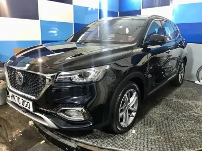 Używany MG HS Exclusive 258 KM (189 kW) 2021 Czarny SUV