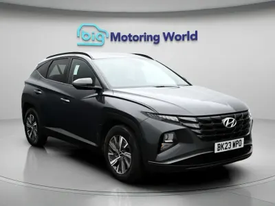 Usado Hyundai Tucson SE 150 CV (110 kW) 2023 Gris SUV