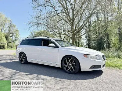 Used Volvo V70 SE 231 HP (169 kW) 2026 White Estate