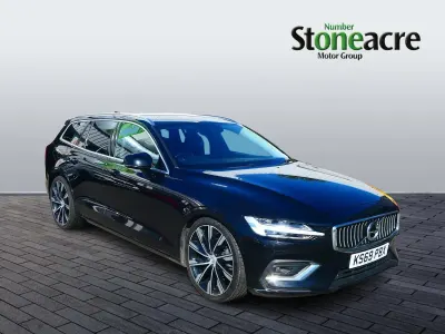 Used Volvo V60 Inscription 187 HP (137 kW) 2019 Black Estate
