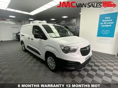 Used Vauxhall Combo 2021 White MPV