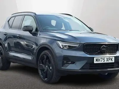 Used Volvo XC40 Plus 161 HP (118 kW) 2026 Blue SUV