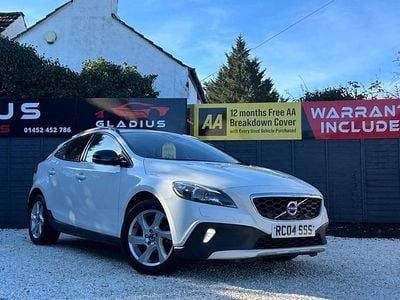 Used Volvo V40 CC 120 HP (88 kW) 2015 Estate
