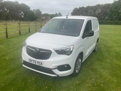 Used Vauxhall Combo 100 HP (73 kW) 2023 White MPV