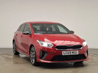 Używany Kia Ceed GT-Line 2019 Czerwony Hatchback