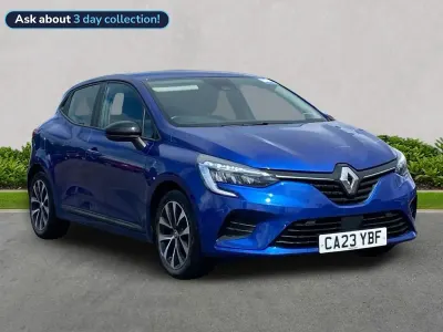Used Renault Clio Evolution 145 HP (106 kW) 2023 Blue Hatchback