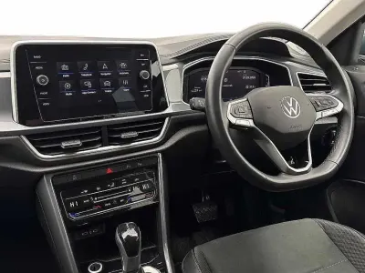 Used VW T-Roc Style 150 HP (110 kW) 2025 Blue SUV