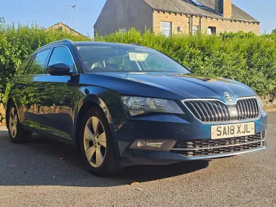 Used Skoda Superb SE 120 HP (88 kW) 2018 Blue Estate