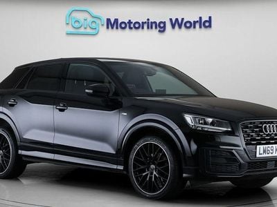Begagnad Audi Q2 Black Edition 116 HK (85 kW) 2019 Svart SUV