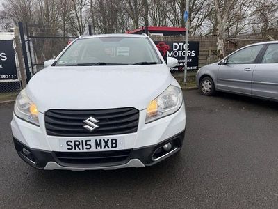 Used Suzuki SX4 SZ-T 120 HP (88 kW) 2015 White SUV