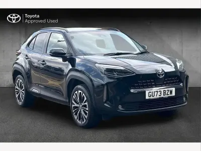 Used Toyota Yaris Cross 114 HP (83 kW) 2023 Eclipse black SUV