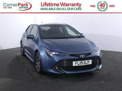 Used Toyota Corolla Design 184 HP (135 kW) 2019 Blue Hatchback