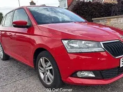 Used Skoda Fabia SE 60 HP (44 kW) 2020 Red Hatchback
