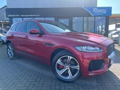 Usado Jaguar F-Pace S 300 HP (220 kW) 2017 Vermelho SUV