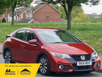 Używany Honda Civic SE Plus 2016 Czerwony Hatchback